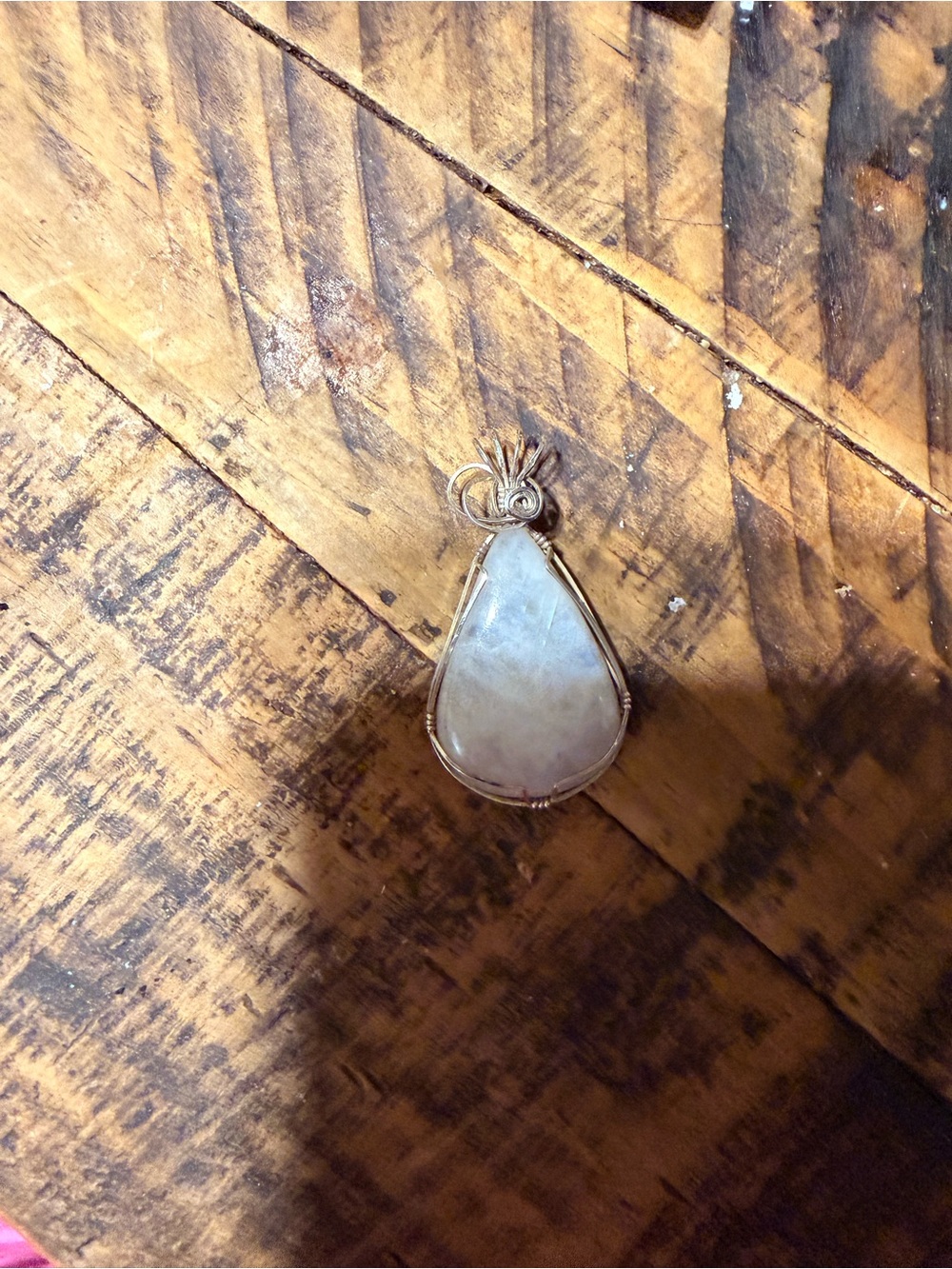 Handcrafted Moon stone Teardrop Pendant Necklace - Silver Wire